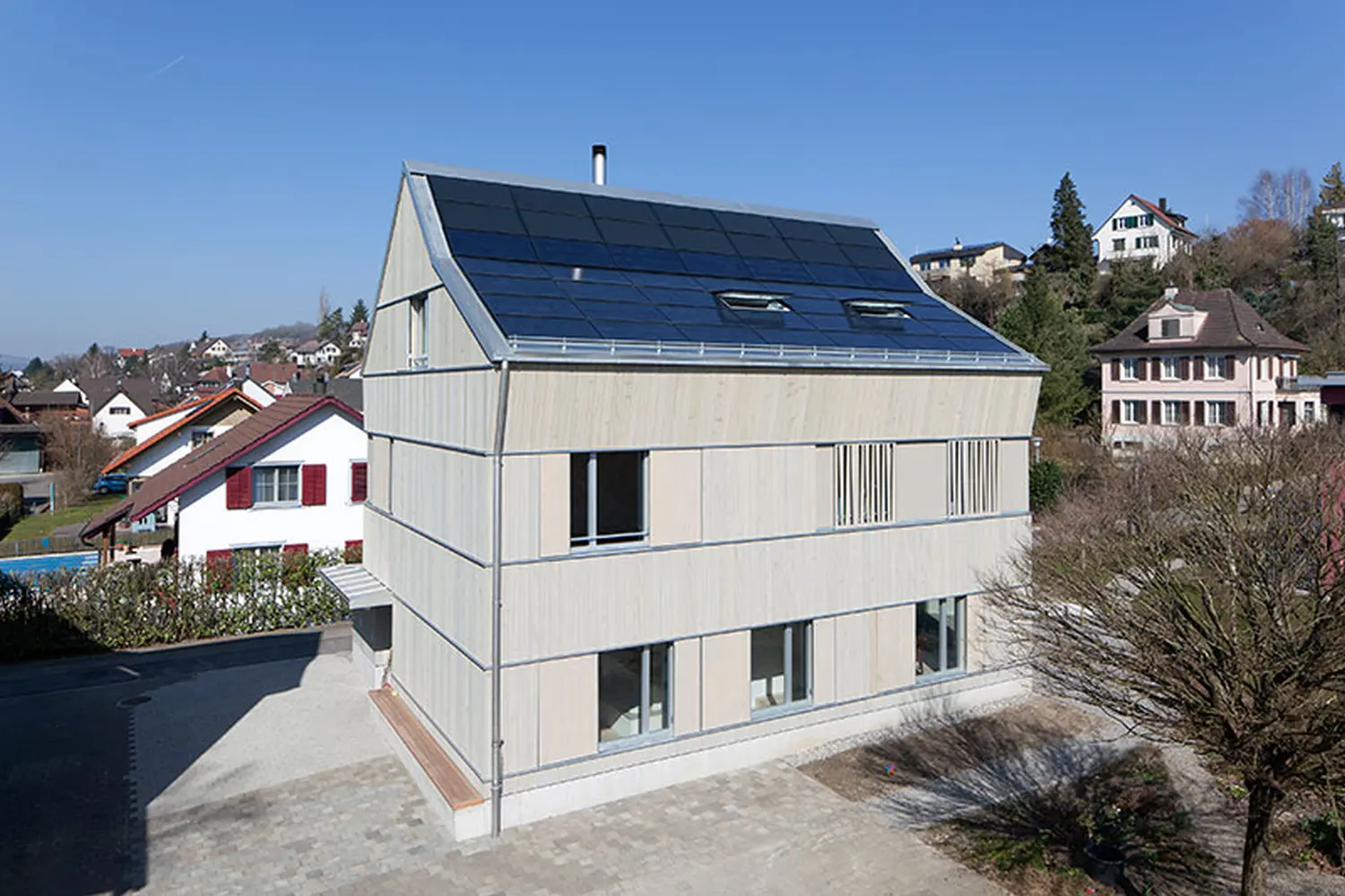 Solarprojekt auf dem Dach von SolarRoof GmbH