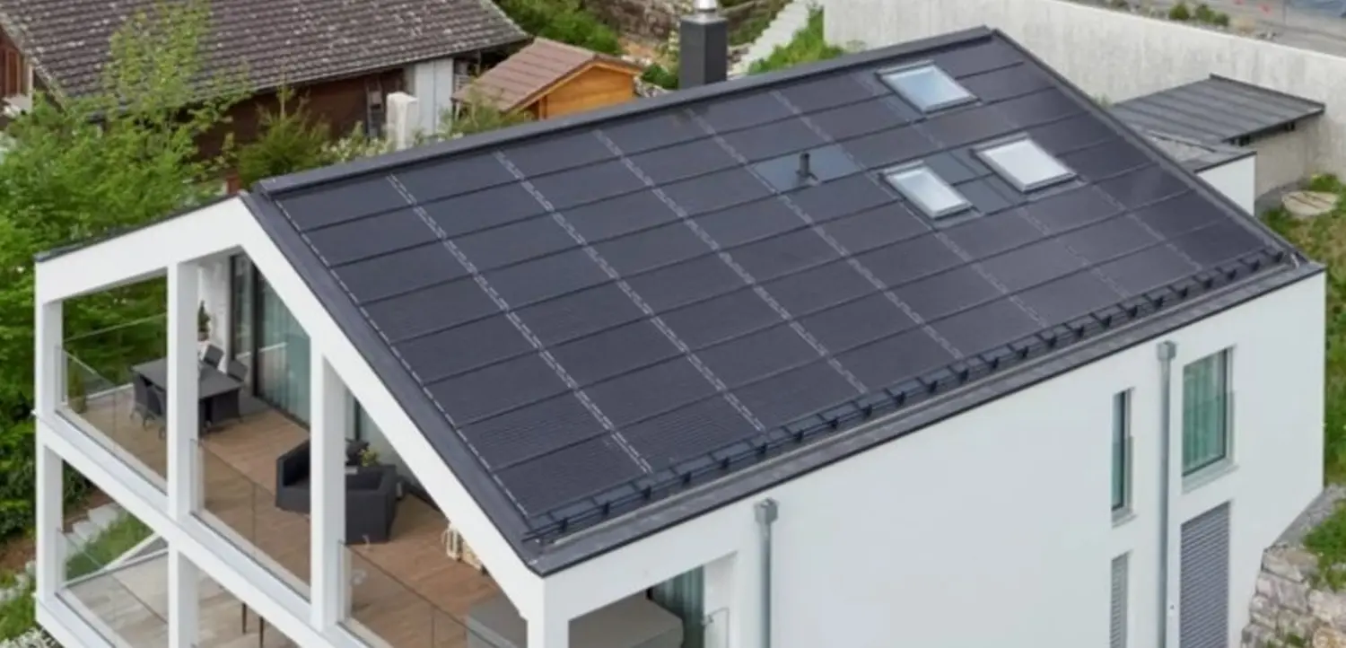 Solarprojekt auf dem Dach von SolarRoof GmbH