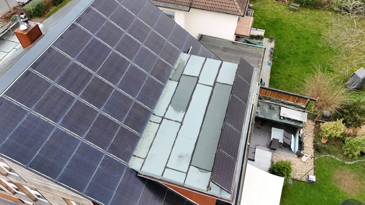 Solarprojekt auf dem Dach von SolarRoof GmbH
