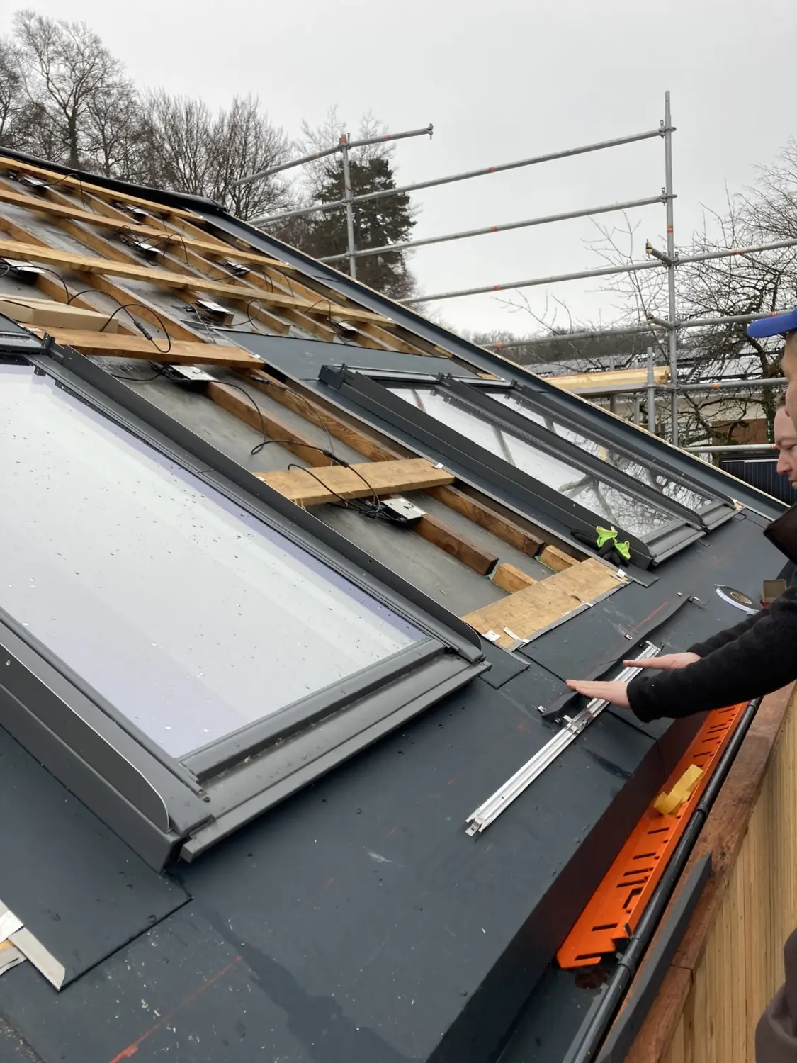 Installation eines Solarprojekts von SolarRoof GmbH 