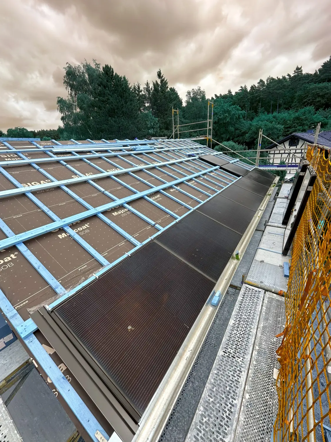 Montageanleitung – PV-Dachintegration Solrif von SolarRoof GmbH