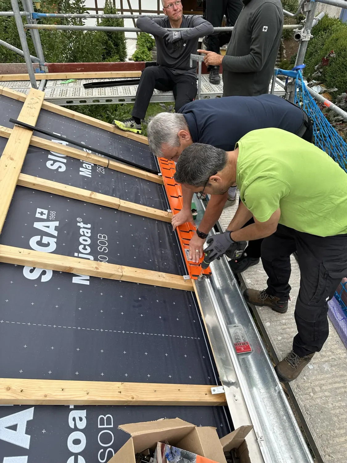 Montageanleitung – PV-Dachintegration Solrif von SolarRoof GmbH