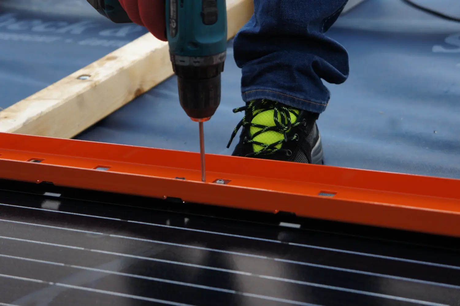 Installation eines Solarprojekts von SolarRoof GmbH 
