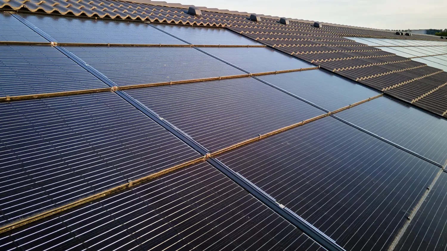 Solarprojekt auf dem Dach von SolarRoof GmbH