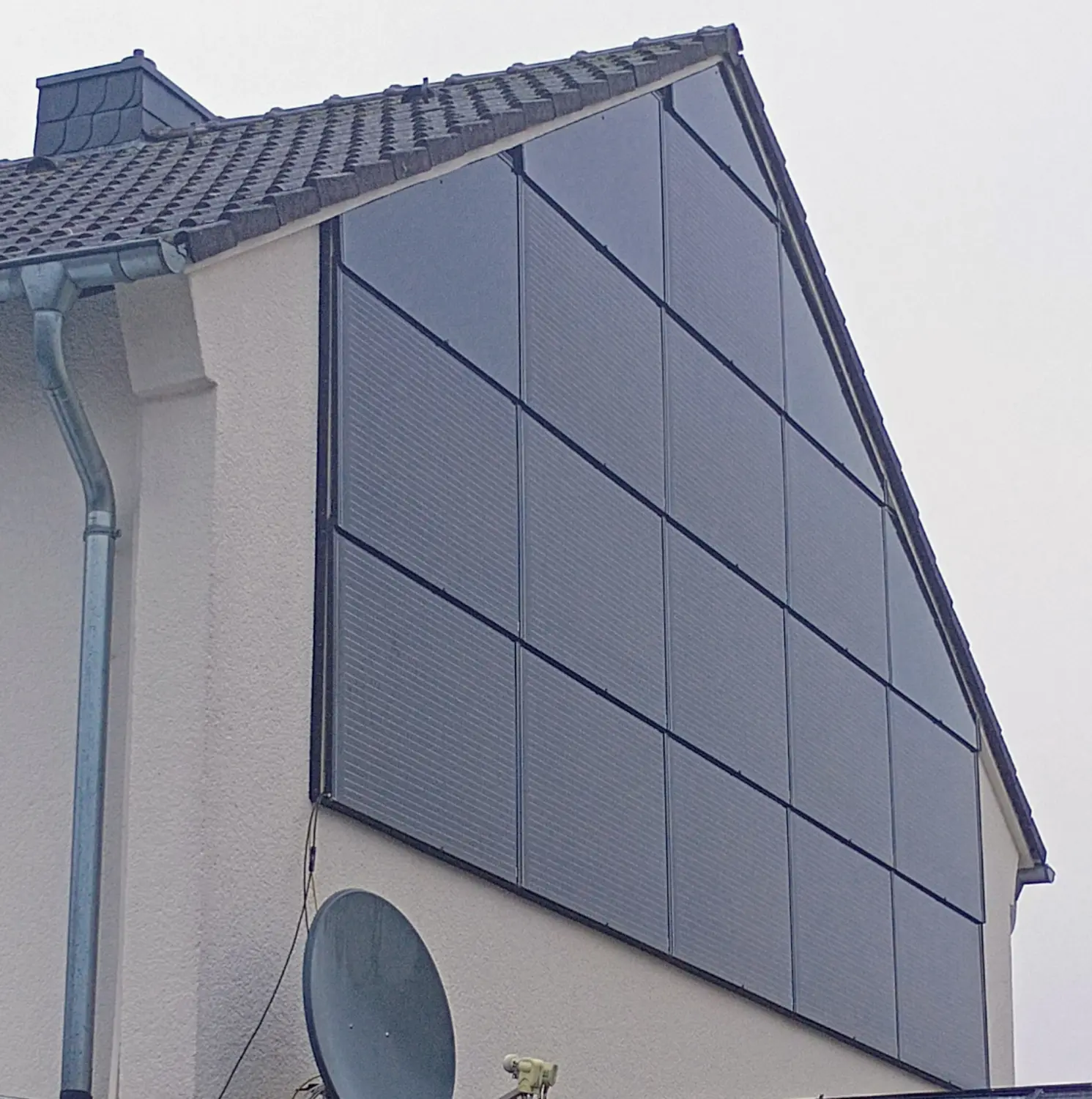 Solarprojekt auf dem Dach von SolarRoof GmbH